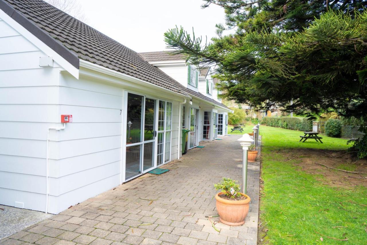 Bucket Tree Lodge Tawa Eksteriør billede